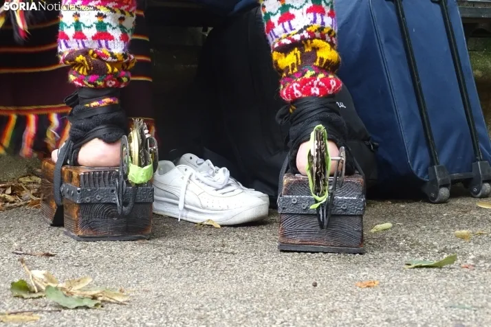 Una imagen de la fiesta boliviana esta mañana en la Dehesa. (PC