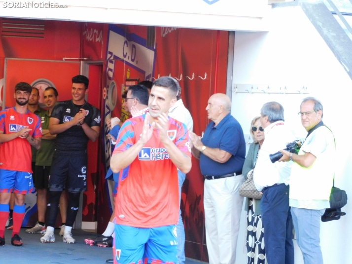 El Numancia gana 2-1 a la Ponferradina en su partido de presentaci&oacute;n