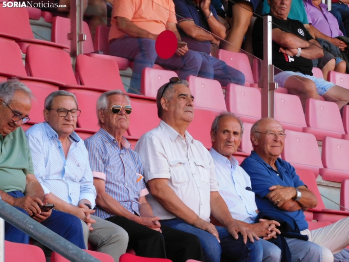 El Numancia gana 2-1 a la Ponferradina en su partido de presentaci&oacute;n