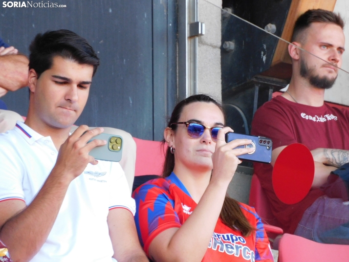 El Numancia gana 2-1 a la Ponferradina en su partido de presentaci&oacute;n