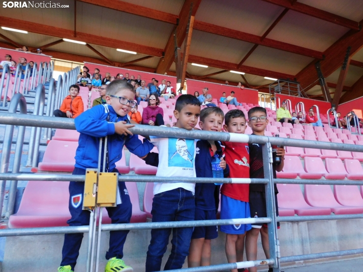 El Numancia gana 2-1 a la Ponferradina en su partido de presentaci&oacute;n