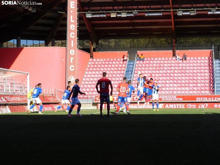 El Numancia gana 2-1 a la Ponferradina en su partido de presentaci&oacute;n