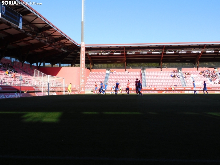 El Numancia gana 2-1 a la Ponferradina en su partido de presentaci&oacute;n