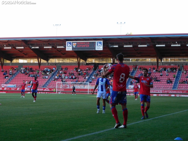 El Numancia gana 2-1 a la Ponferradina en su partido de presentaci&oacute;n