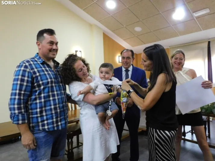 Entrega de pañuelos de Golmayo 2024