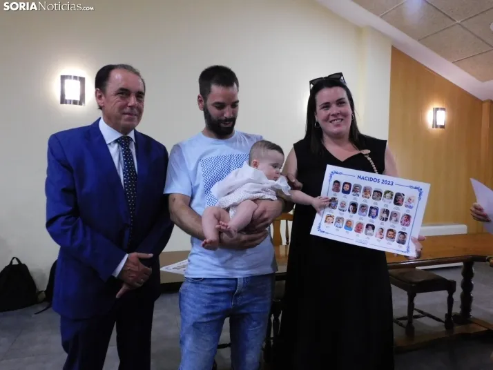 Entrega de pañuelos de Golmayo 2024