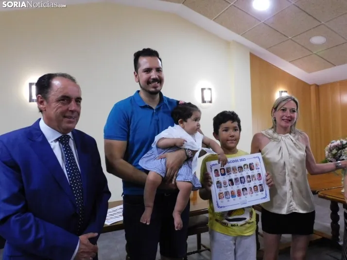 Entrega de pañuelos de Golmayo 2024
