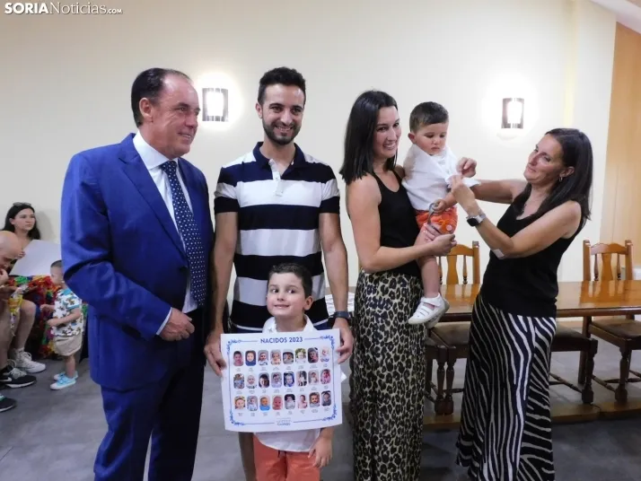 Entrega de pañuelos de Golmayo 2024