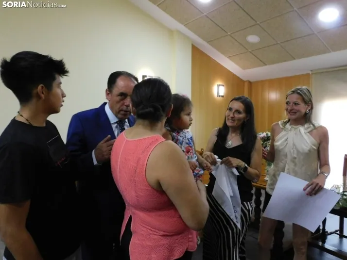 Entrega de pañuelos de Golmayo 2024