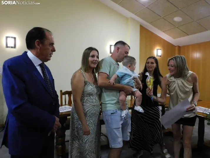 Entrega de pañuelos de Golmayo 2024