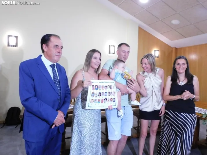 Entrega de pañuelos de Golmayo 2024