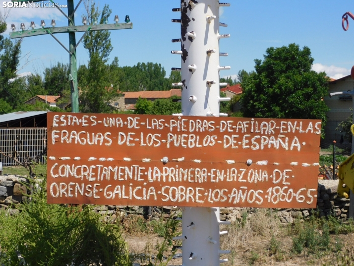 GALER&Iacute;A | Un museo (al aire libre) de las herramientas de cultivo 