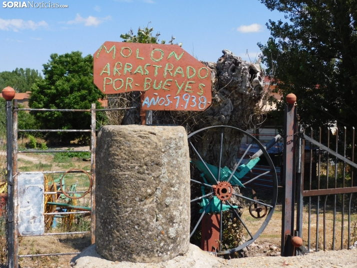 GALER&Iacute;A | Un museo (al aire libre) de las herramientas de cultivo 