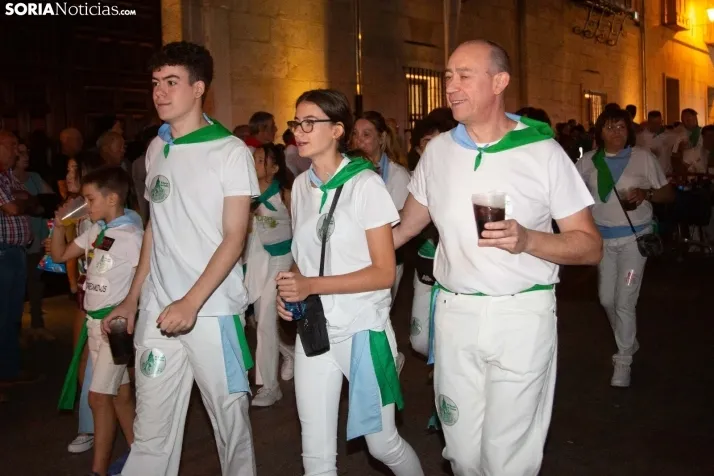 Desfile de peñas El Burgo 2024
