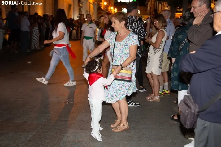 Desfile de peñas El Burgo 2024