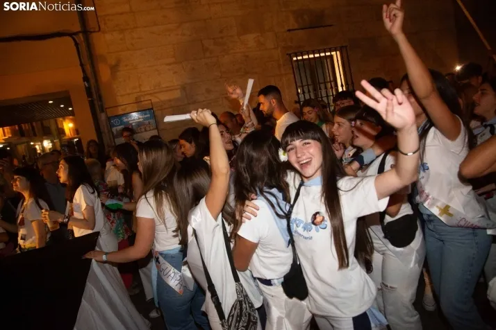 Desfile de peñas El Burgo 2024