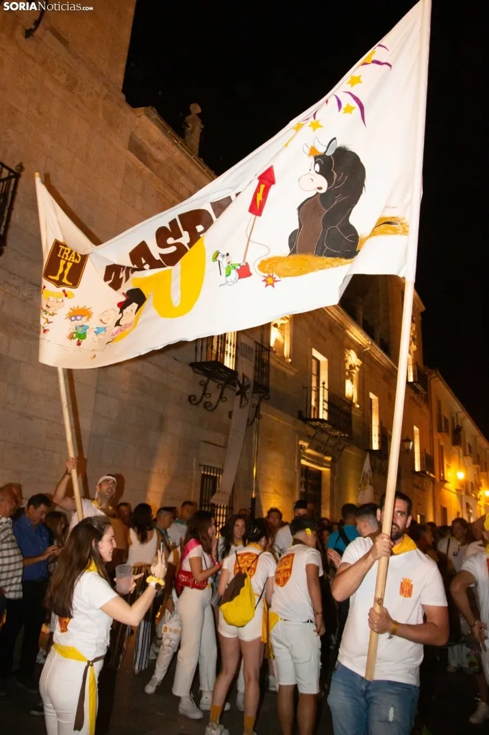 Desfile de peñas El Burgo 2024
