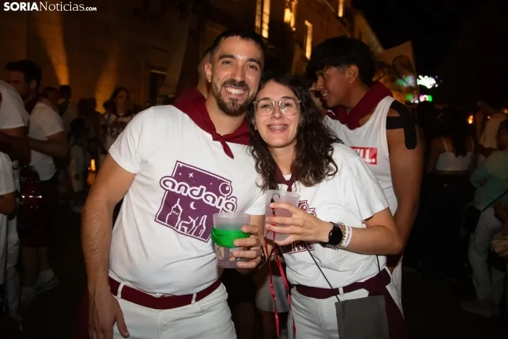 Desfile de peñas El Burgo 2024