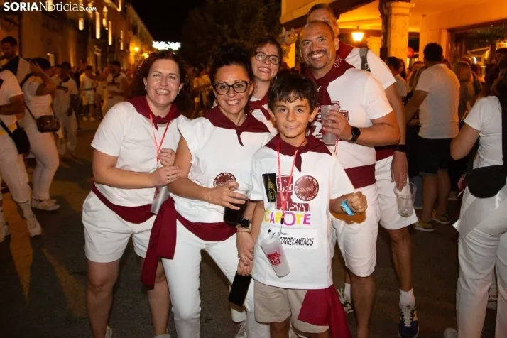 Desfile de peñas El Burgo 2024