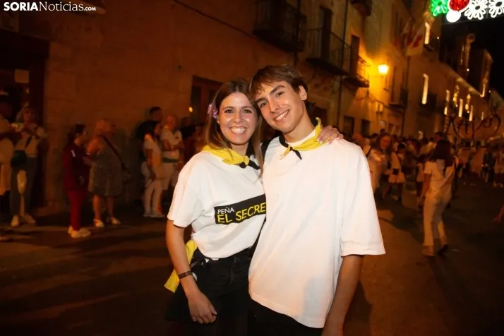 Desfile de peñas El Burgo 2024