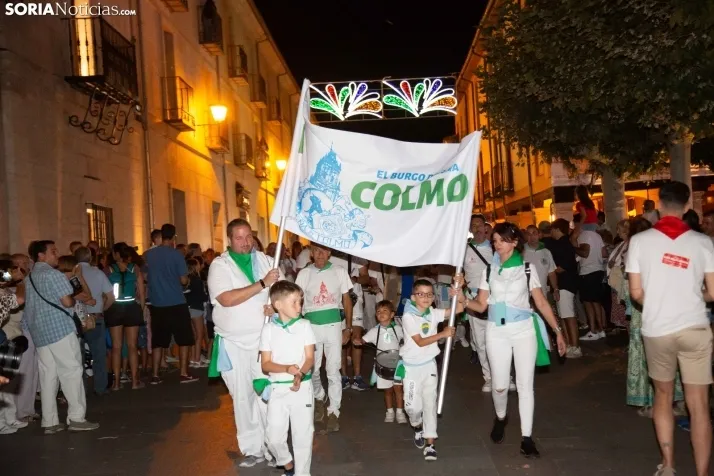 Desfile de peñas El Burgo 2024