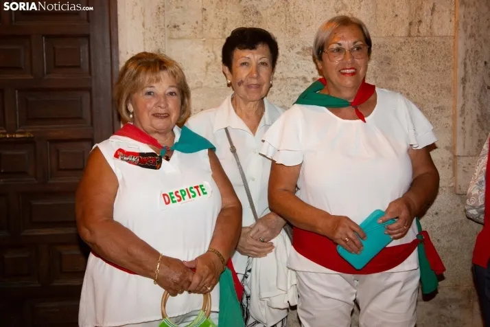 Desfile de peñas El Burgo 2024