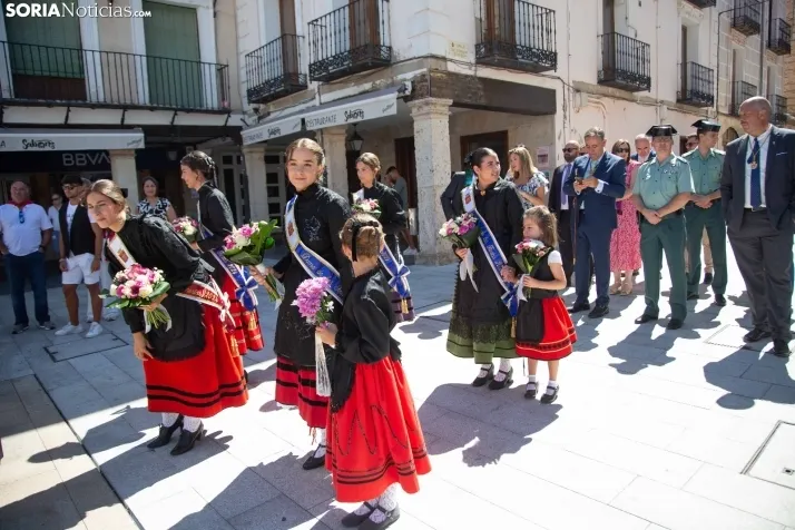 Ofrenda floral Virgen del Espino El Burgo 2024