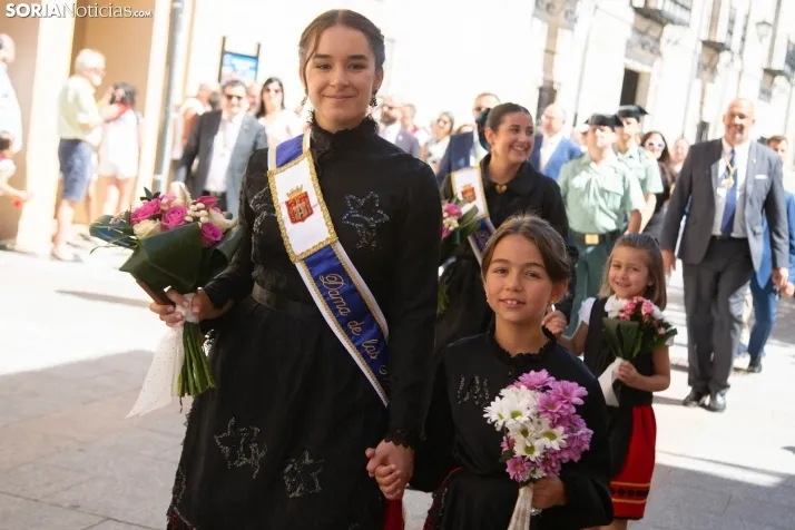 Ofrenda floral Virgen del Espino El Burgo 2024