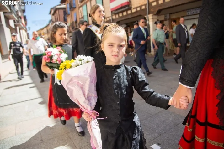 Ofrenda floral Virgen del Espino El Burgo 2024