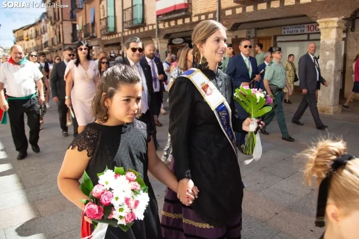 Ofrenda floral Virgen del Espino El Burgo 2024
