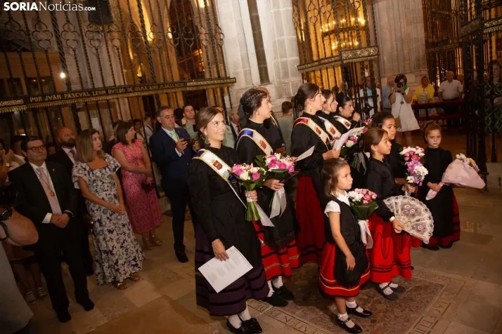 Ofrenda floral Virgen del Espino El Burgo 2024