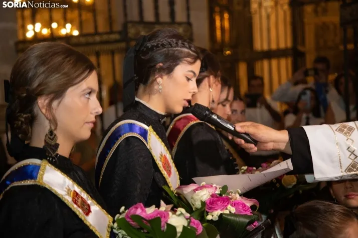 Ofrenda floral Virgen del Espino El Burgo 2024