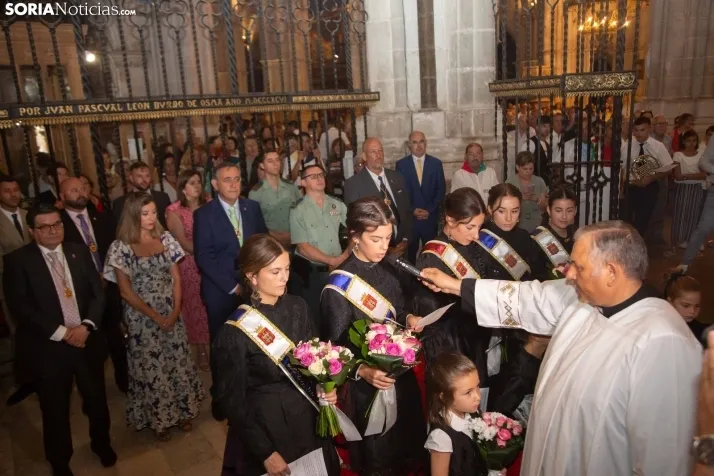 Ofrenda floral Virgen del Espino El Burgo 2024