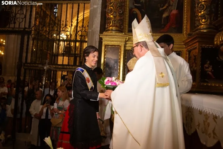 Ofrenda floral Virgen del Espino El Burgo 2024