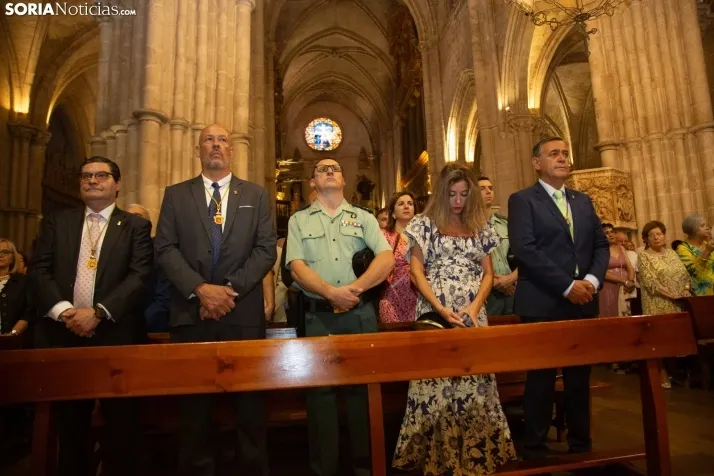 Ofrenda floral Virgen del Espino El Burgo 2024