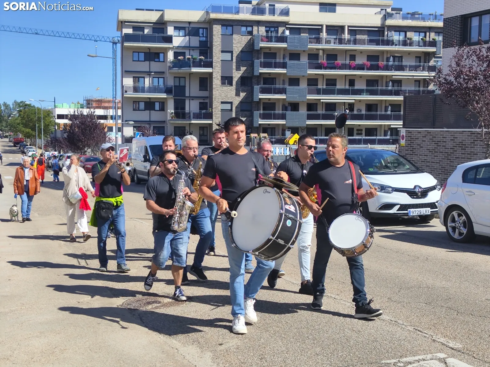 Foto 11 - El barrio m&aacute;s joven de Soria festeja y se reivindica 