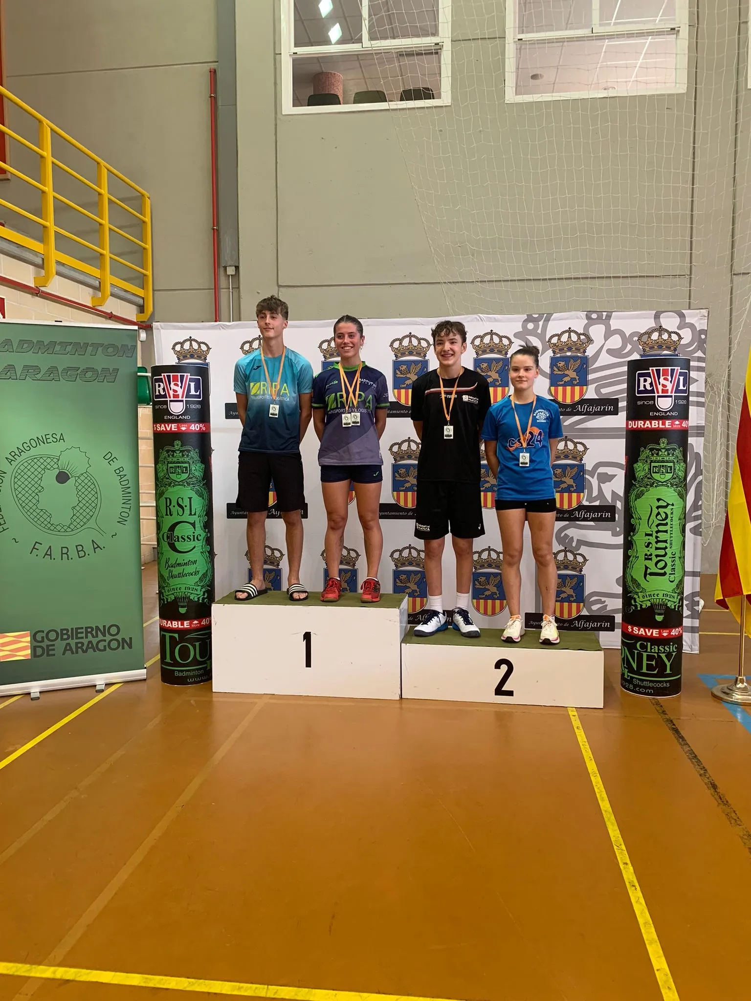Foto 2 - Magn&iacute;ficos resultados para el b&aacute;dminton soriano en tres destinos diferentes