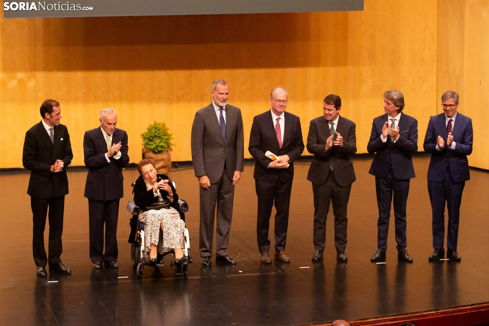 El Rey Felipe VI preside la entrega del I Premio Internacional de Hispanismo en Soria. 