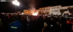 Foto 12 - &Aacute;greda quema sus diablillos y da comienzo a sus fiestas de San Miguel