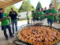 Foto 5 - Navaleno celebra orgullosa los 80 años de su equipo de fútbol