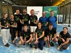 Foto 3 - Hugo Campillo y Alberto Pinilla se impone en el II Torneo Interempresarial de P&aacute;del FOESaludable