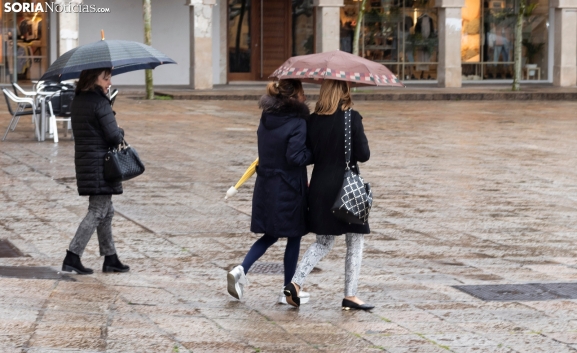 Cielos grises y lluvias para este viernes