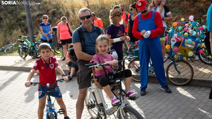 Disfraces, premios, pedales y mucha diversión para celebrar el día de la bicicleta en Soria