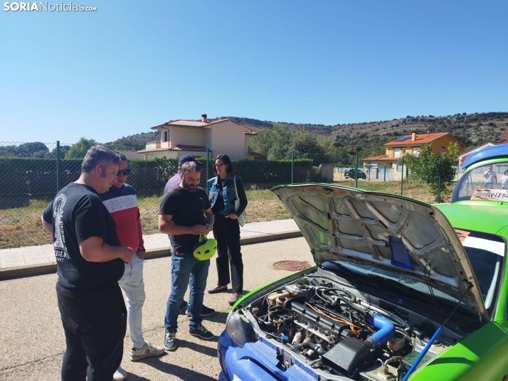 Multitudinario encuentro automovil&iacute;stico en Fuentetoba