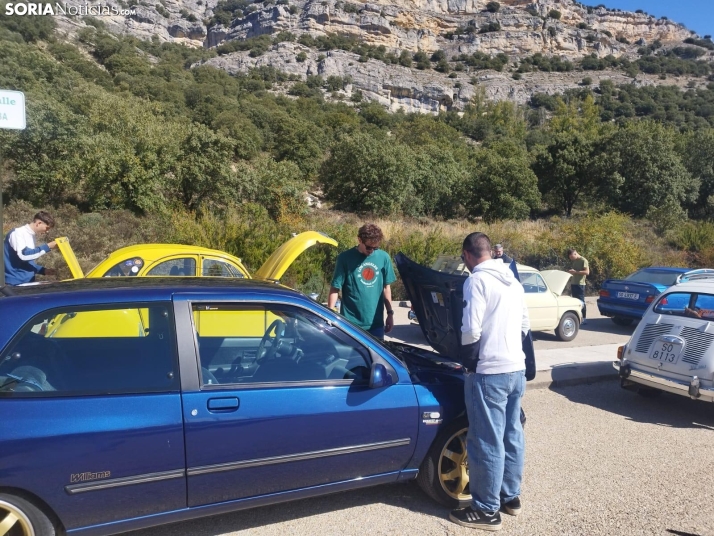 Multitudinario encuentro automovil&iacute;stico en Fuentetoba