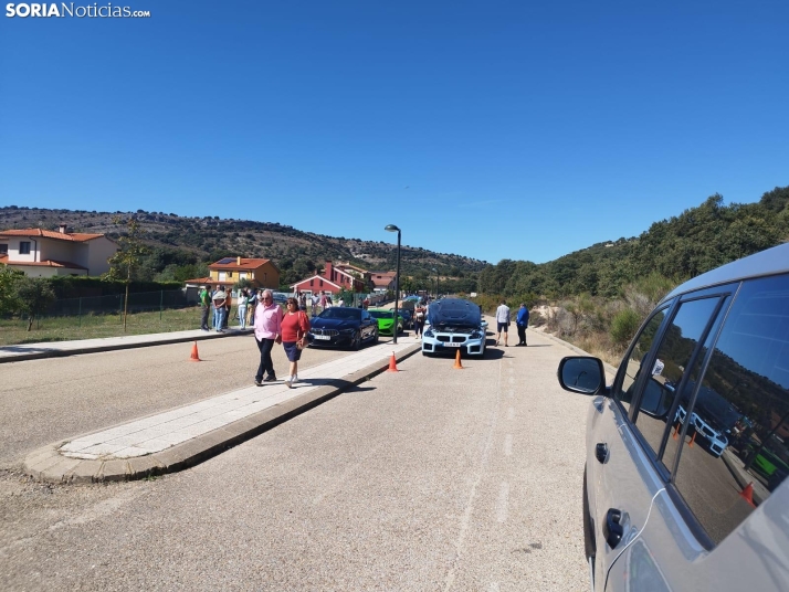 Multitudinario encuentro automovil&iacute;stico en Fuentetoba