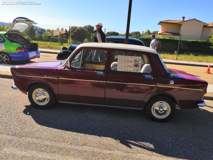 Multitudinario encuentro automovil&iacute;stico en Fuentetoba