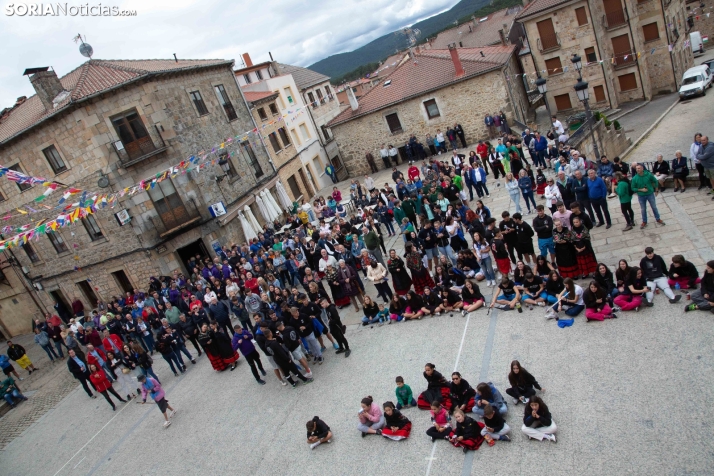 Mayo y pregón de las fiestas de Duruelo