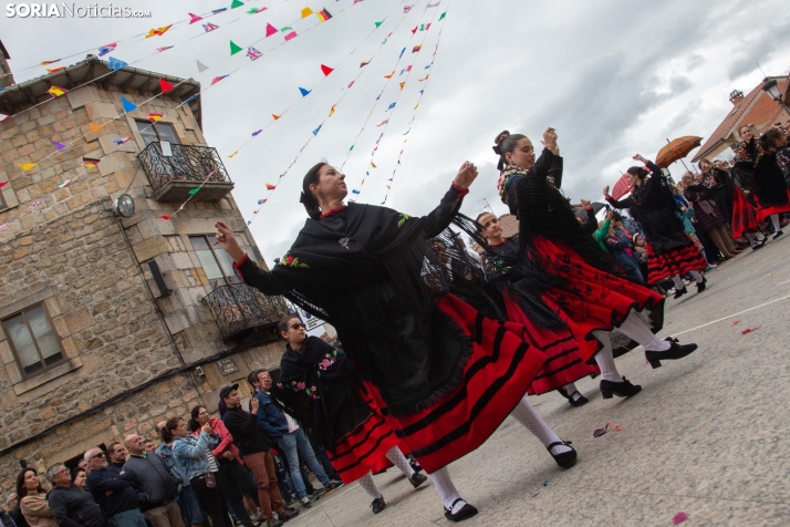 Mayo y pregón de las fiestas de Duruelo