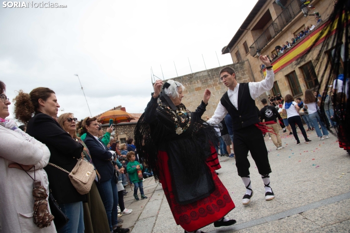 Mayo y pregón de las fiestas de Duruelo